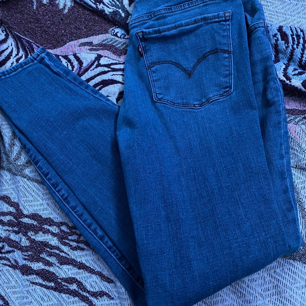 Jeans - Picture 2 of 2
